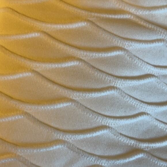 Sundazed Simone Underwire White Halter Wrap Swimsuit Top 32C New with tags - Picture 5 of 7